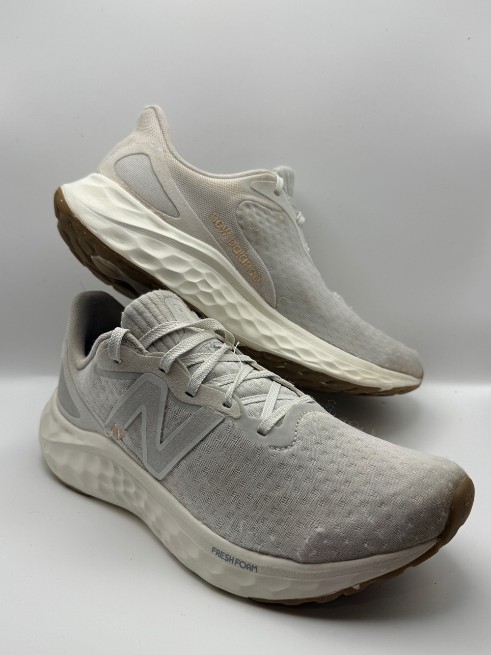 New Balance Neutral Beige/Cream Fresh Foam Running Sneakers Women’s Size 8.5
